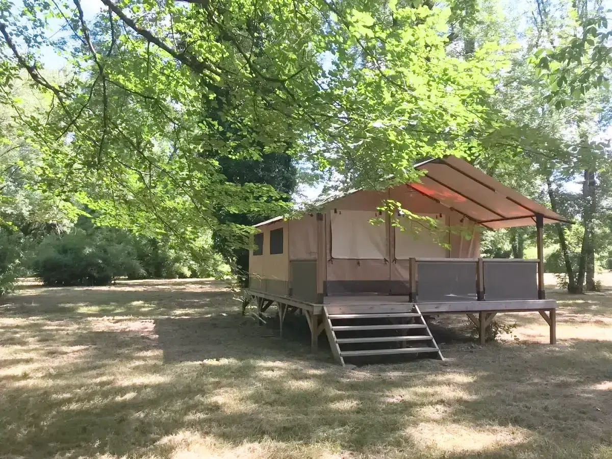 belles rives hebergement cazoules