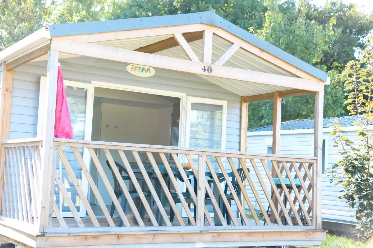 belles rives hebergement mobil home cazoules