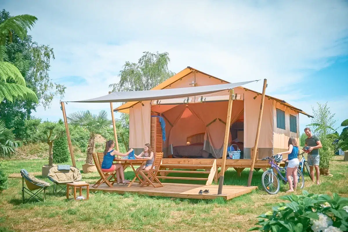 belles rives hebergement victoria lodge cazoules