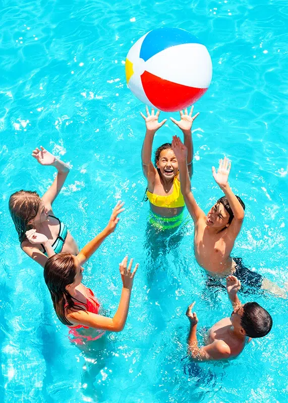 belles rives groupes enfant piscine jeux cazoules